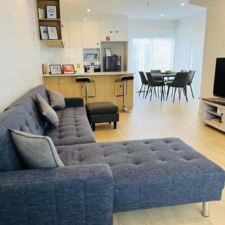 Central Modern 3-Bedroom,3- Bathroom House With Patio And Carpark- Lower Hutt City Centre Luaran gambar