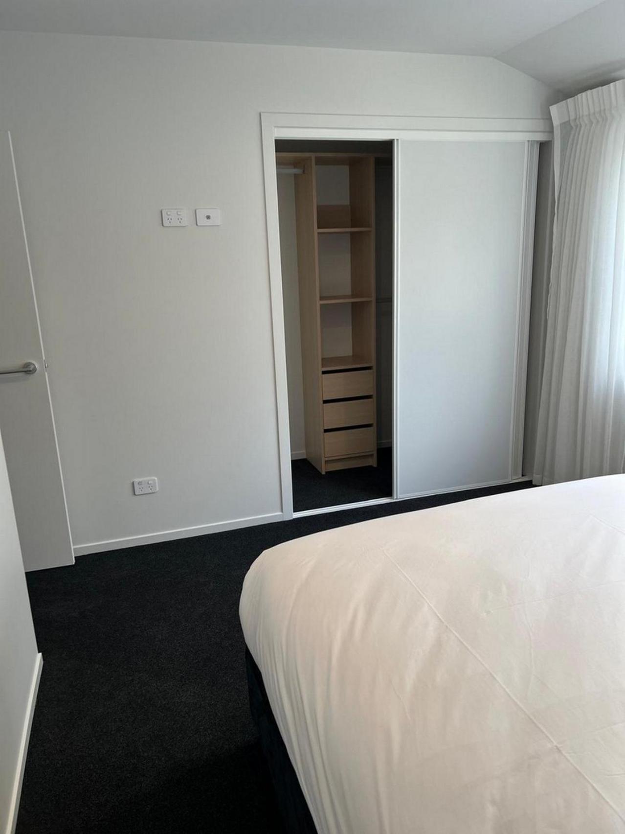 Central Modern 3-Bedroom,3- Bathroom House With Patio And Carpark- Lower Hutt City Centre Luaran gambar