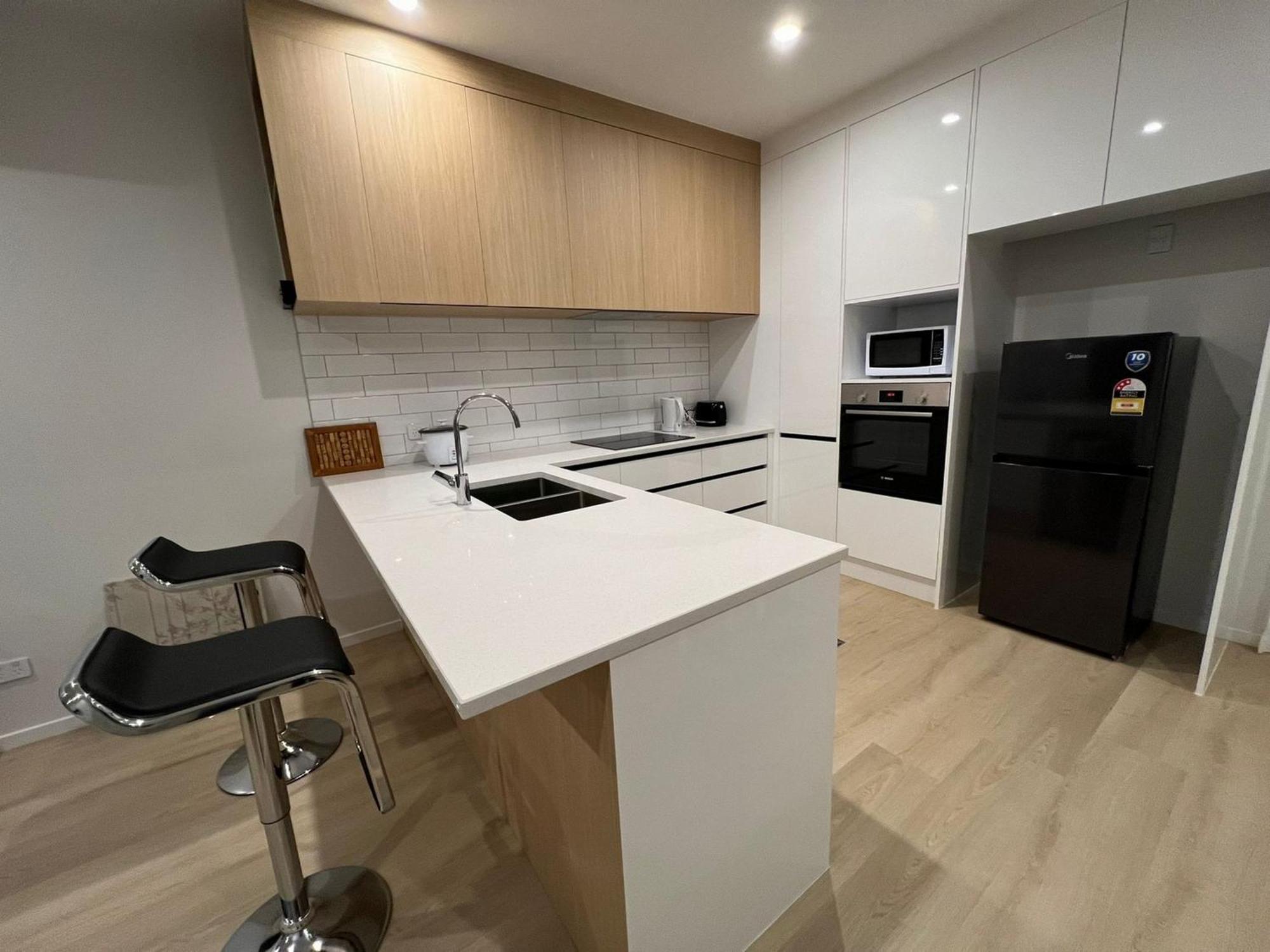 Central Modern 3-Bedroom,3- Bathroom House With Patio And Carpark- Lower Hutt City Centre Luaran gambar